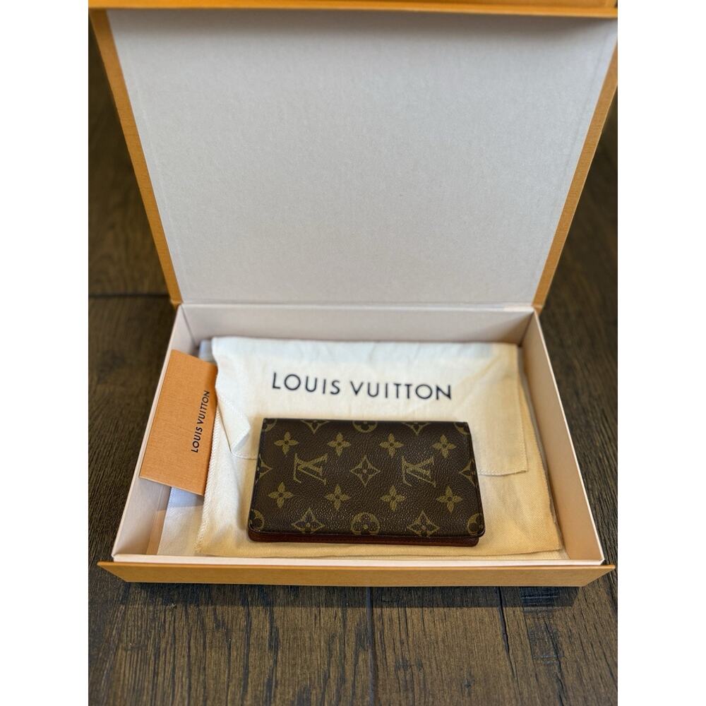 Louis Vuitton Monogram bifold wallet